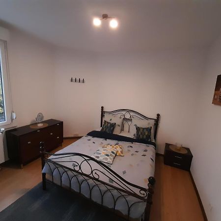 Appartement Tout Confort Cambrai Esterno foto