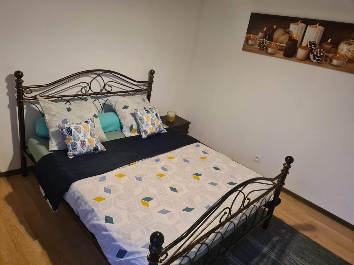 Appartement Tout Confort Cambrai Esterno foto