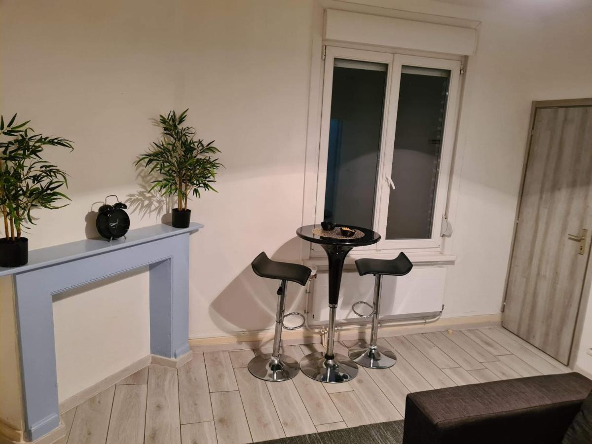 Appartement Tout Confort Cambrai Esterno foto