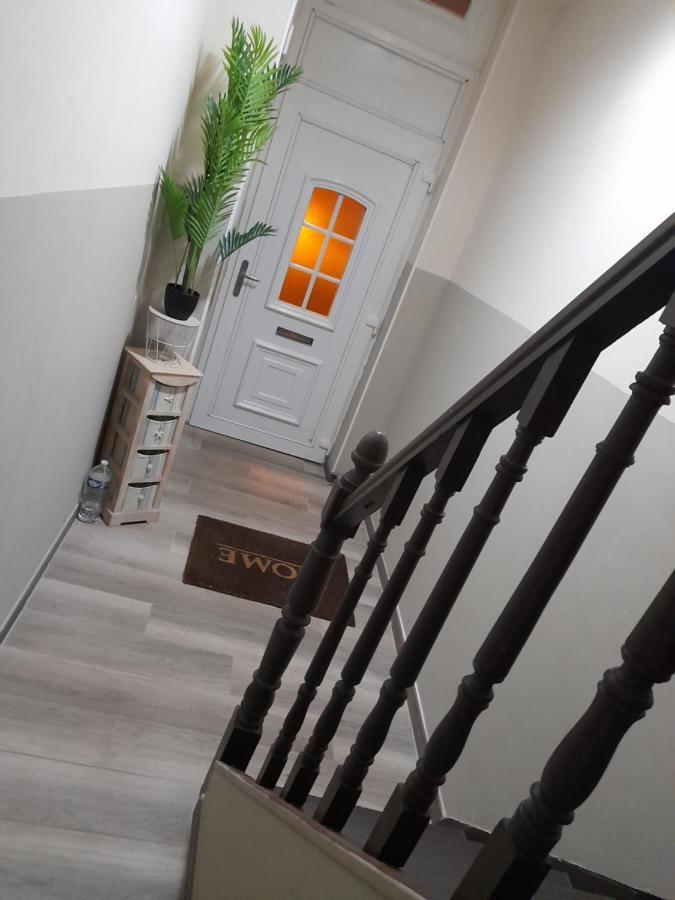 Appartement Tout Confort Cambrai Esterno foto