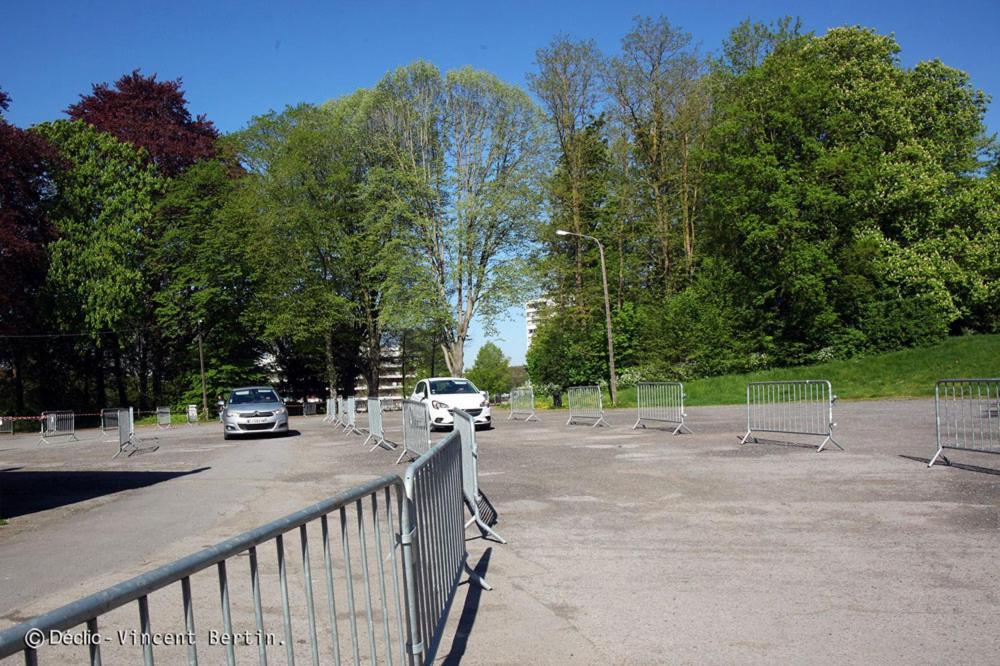 Appartement Tout Confort Cambrai Esterno foto